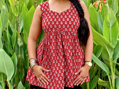 Laal Ishq Kurti